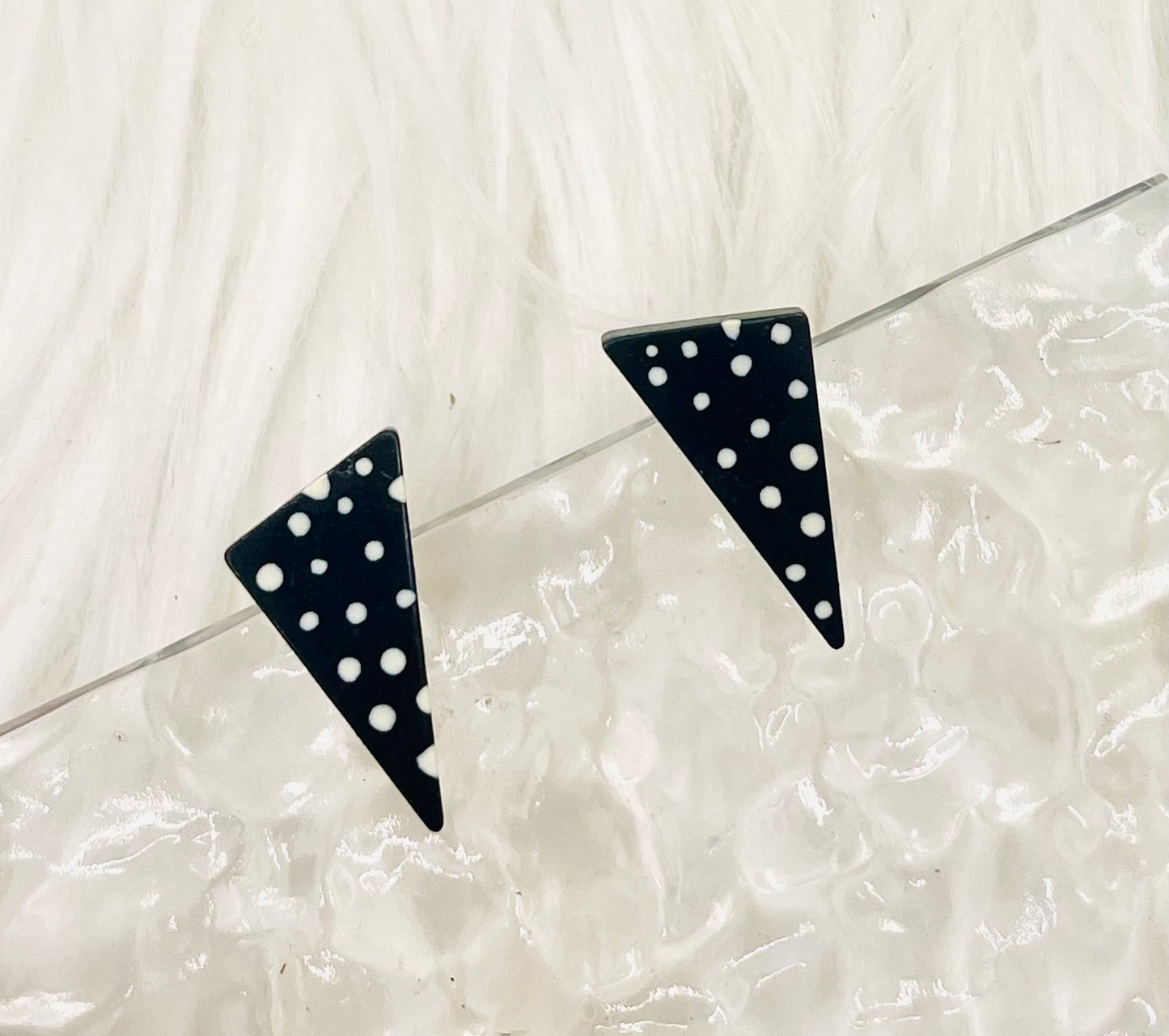 POLKA DOT STUDS
