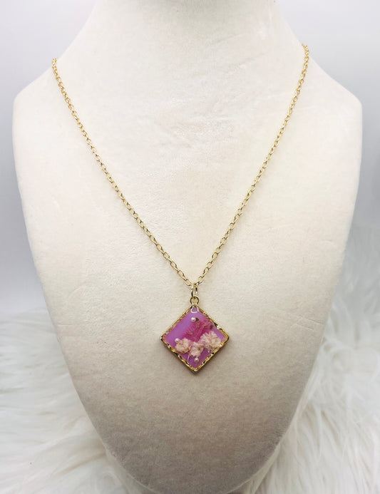 LILAC PEARL FLORAL NECKLACE