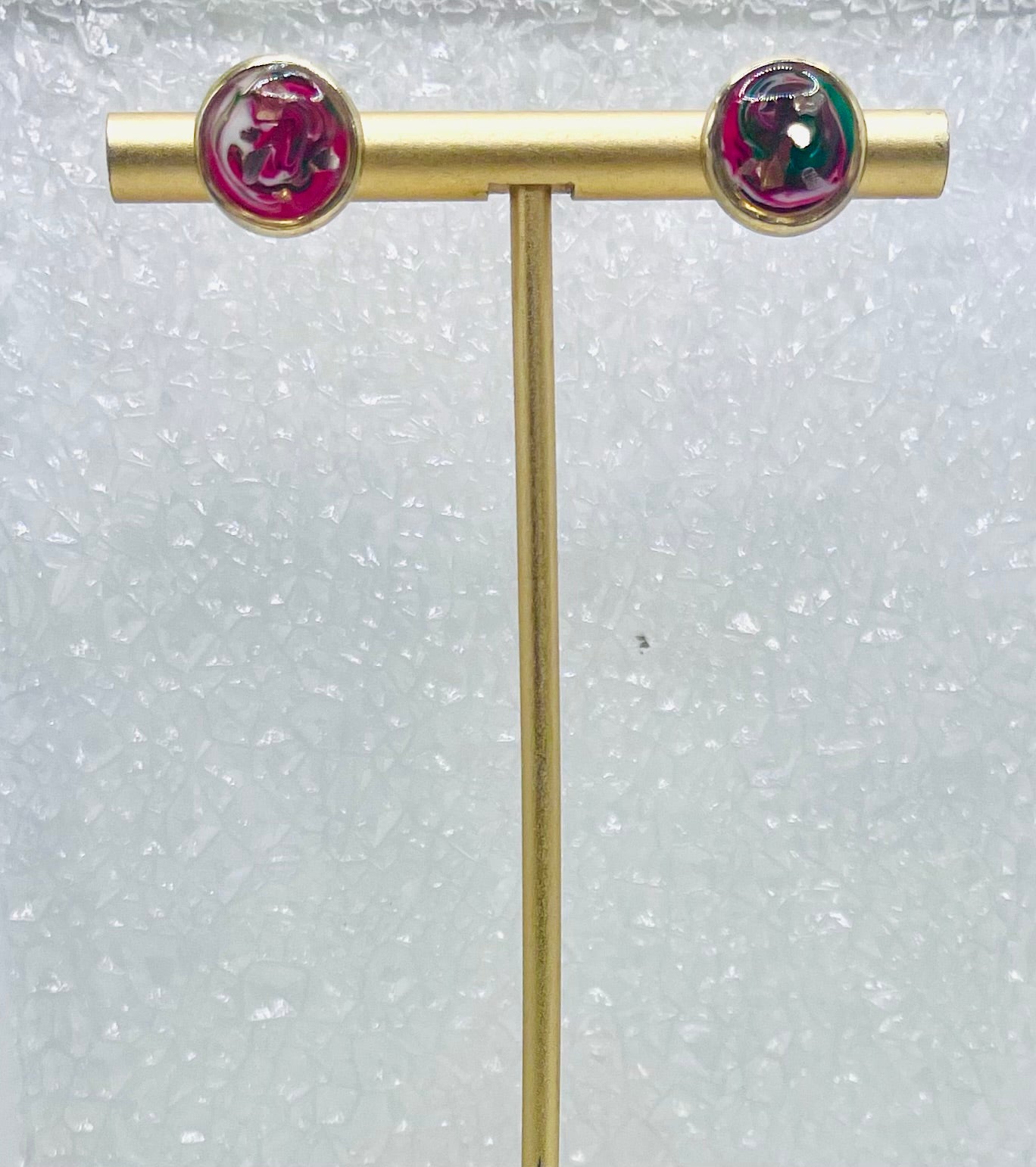 RED & GREEN SWIRL STUDS