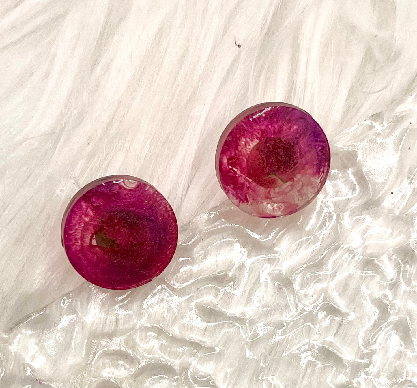 CIRCULAR TINTED STUDS
