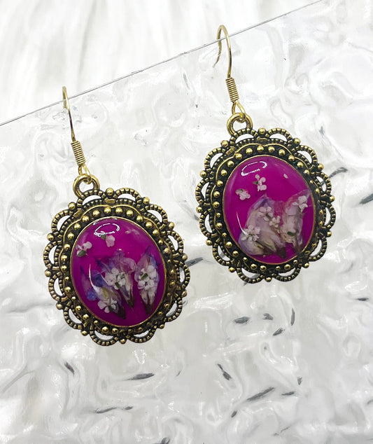 VINTAGE FUCHSIA FLORAL DANGLES