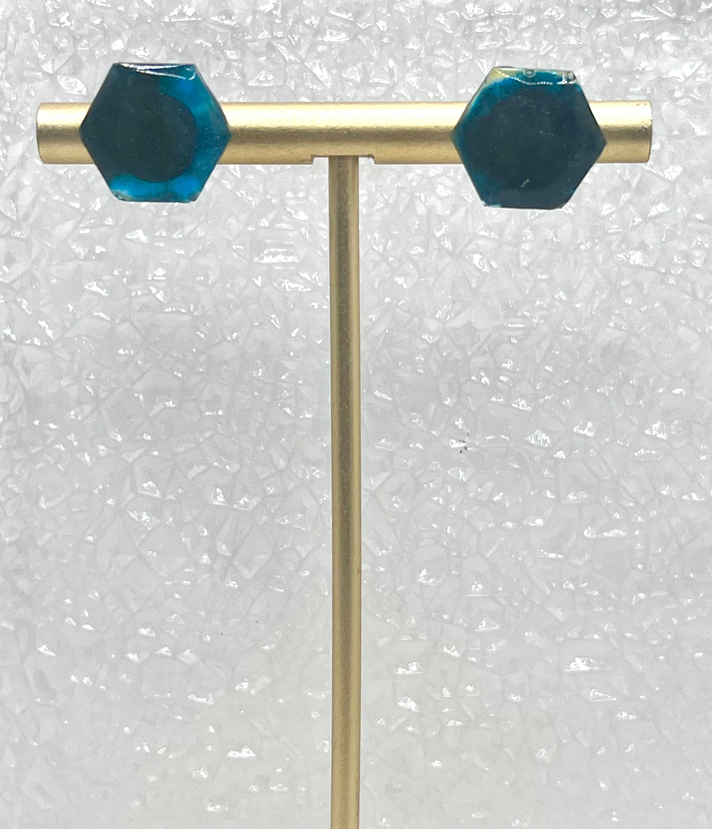 TINTED STUDS