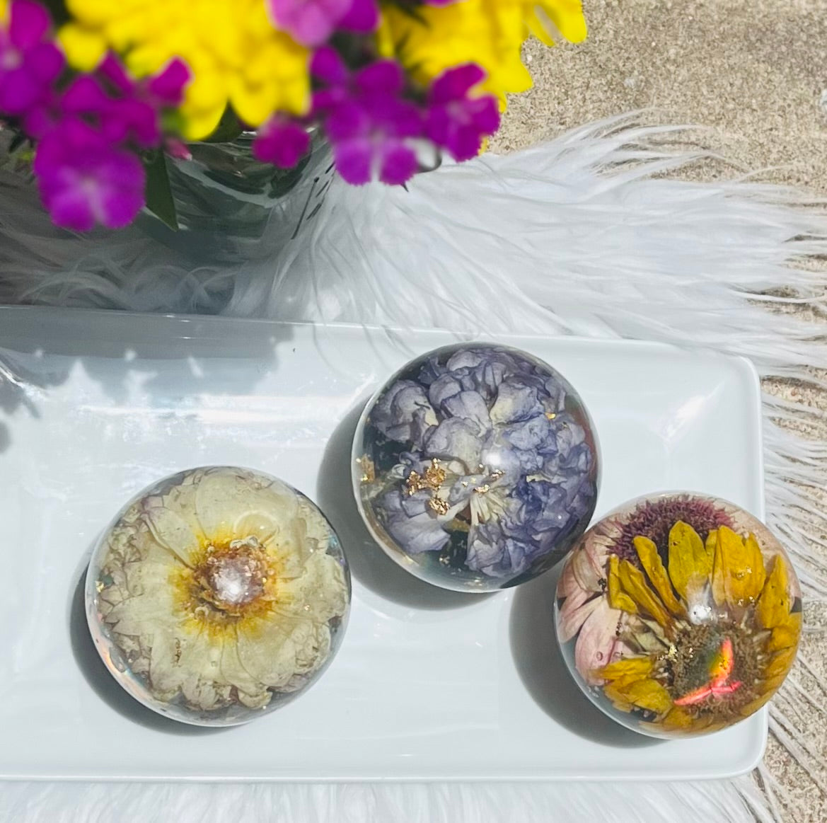 LARGE FLORAL SPHERE