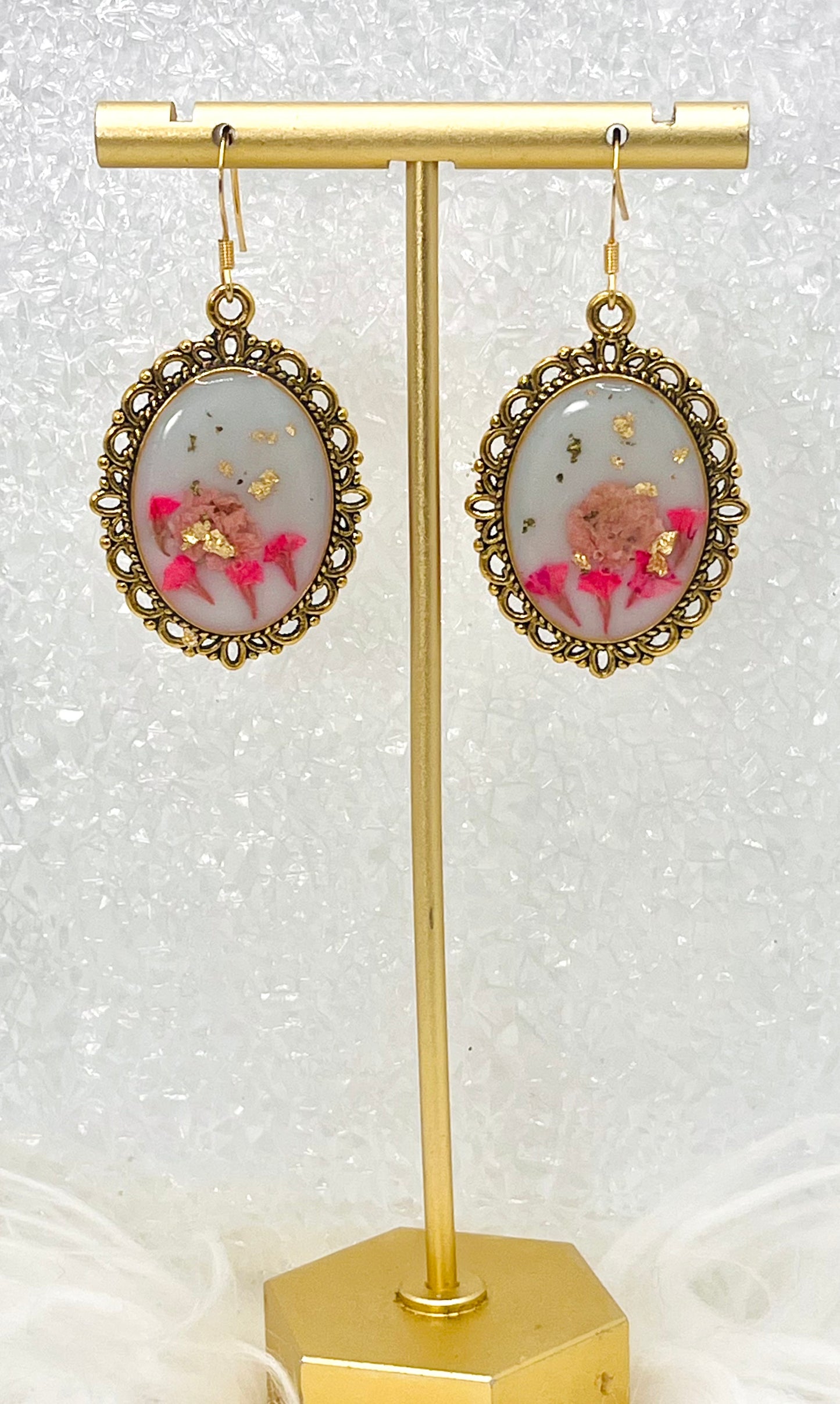 VINTAGE PINK FLORAL DANGLES