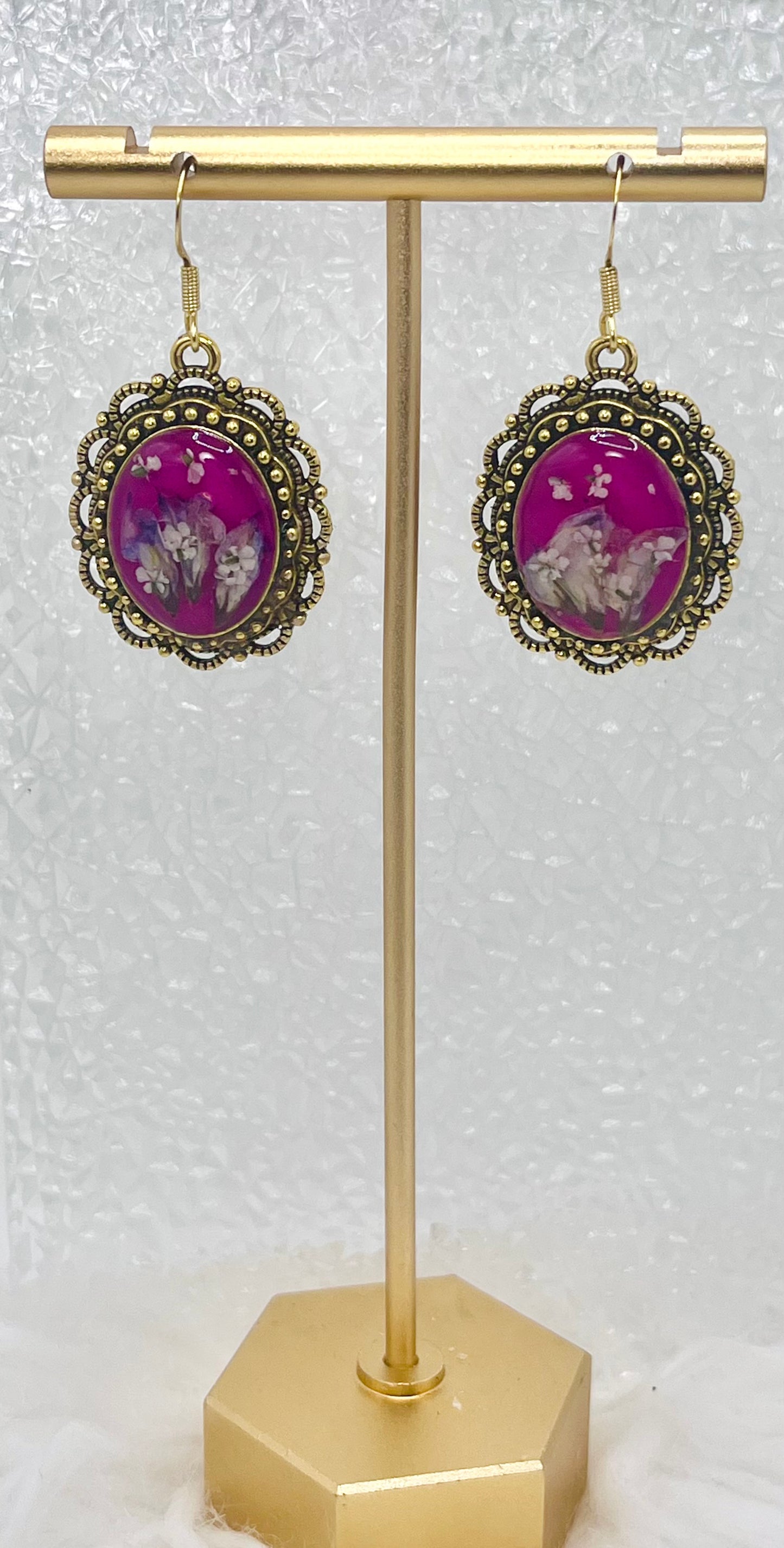 VINTAGE FUCHSIA FLORAL DANGLES
