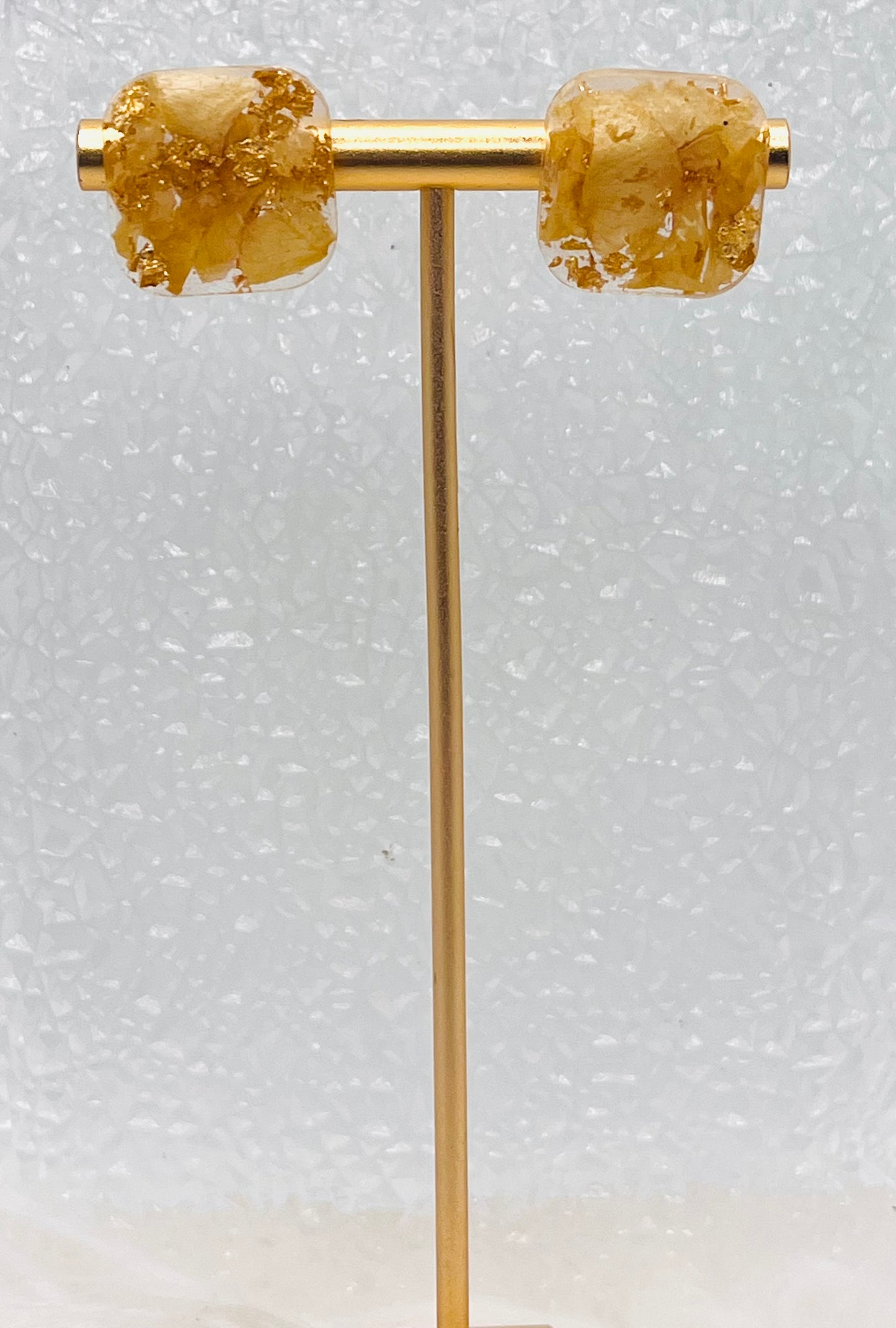PALE ORANGE FLORAL STUDS