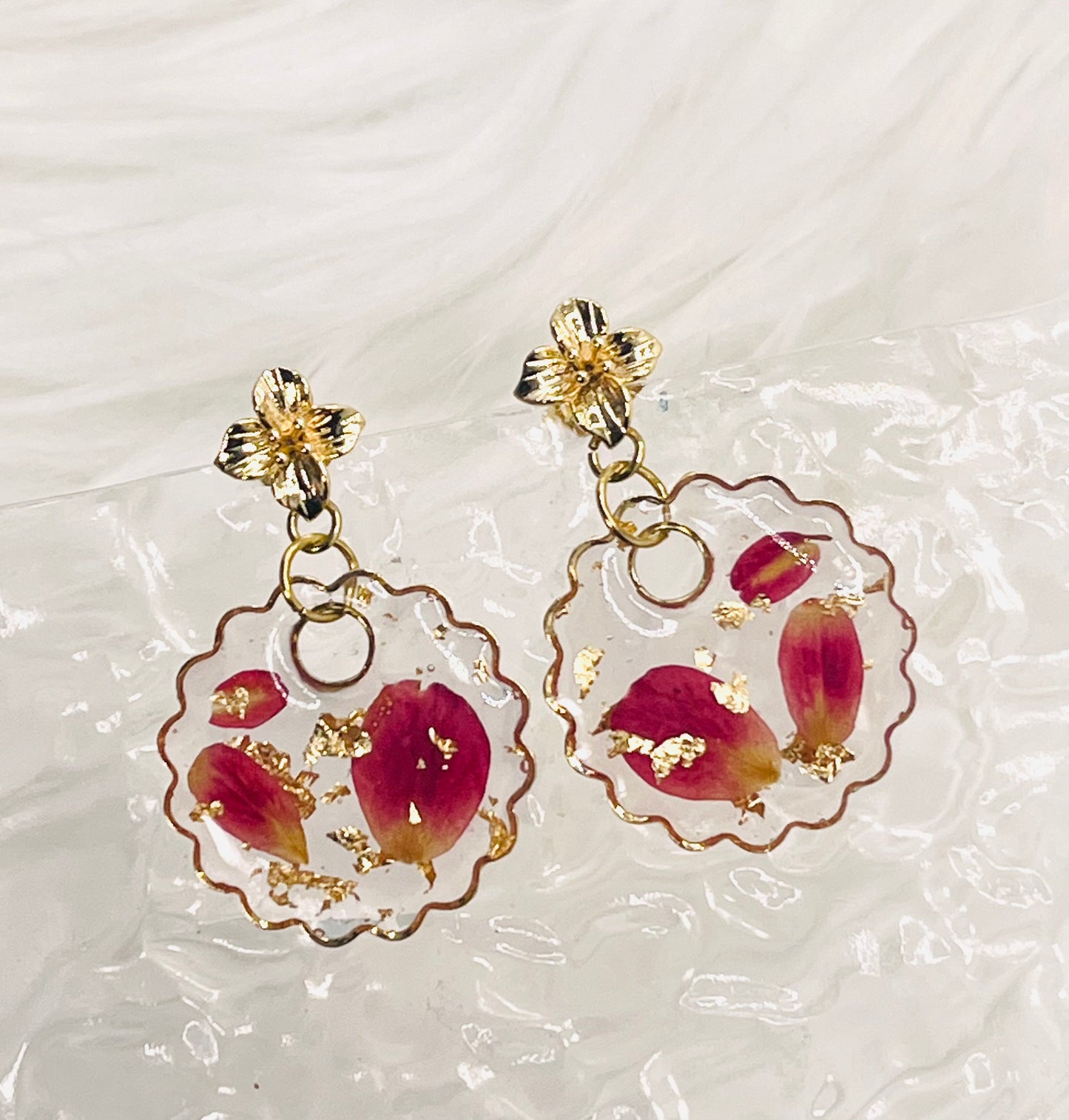 FLORAL LOVE DANGLES