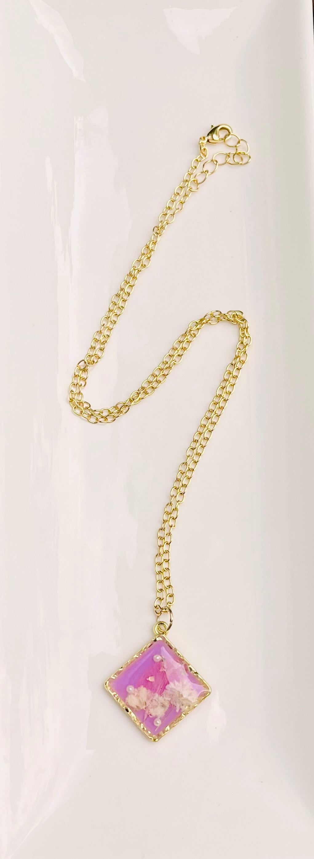 LILAC PEARL FLORAL NECKLACE