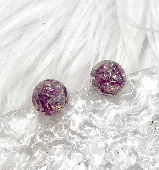 SPARKLY PURPLE FLORAL STUDS