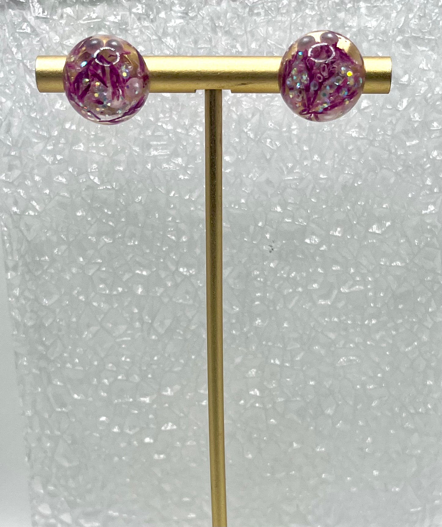 SPARKLY PURPLE FLORAL STUDS